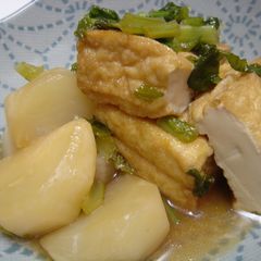 A picture of Stewed Turnips and Atsuage (Thick Fried Tofu).