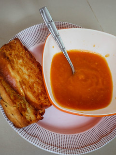 A picture of Creamy Tomato Soup.