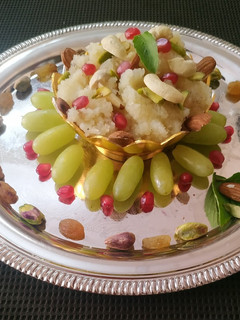 સોજી નો હલવો (Sooji Halwa Recipe In Gujarati) રેસીપી મુખ્ય ફોટો