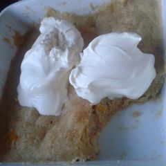 A picture of Peach and Cinnamon Microwave Cake (LCHF).