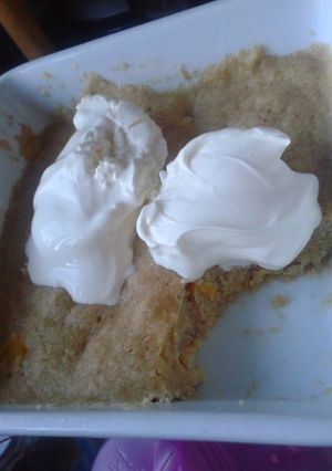 A picture of Peach and Cinnamon Microwave Cake (LCHF).