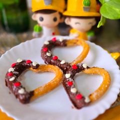 A picture of Heart-Shaped Eggless Churros.