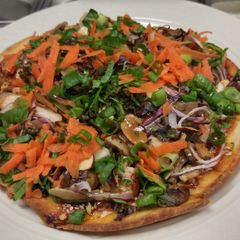 A picture of Thai Chicken Flat Bread.