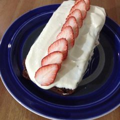 A picture of Egg and Dairy-Free Chocolate Shortcake with Strawberries.