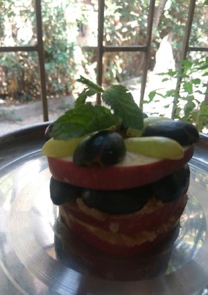 A picture of Club Fruit Sandwich.