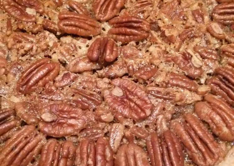 Recipe of Award-winning Bourbon Pecan Pie