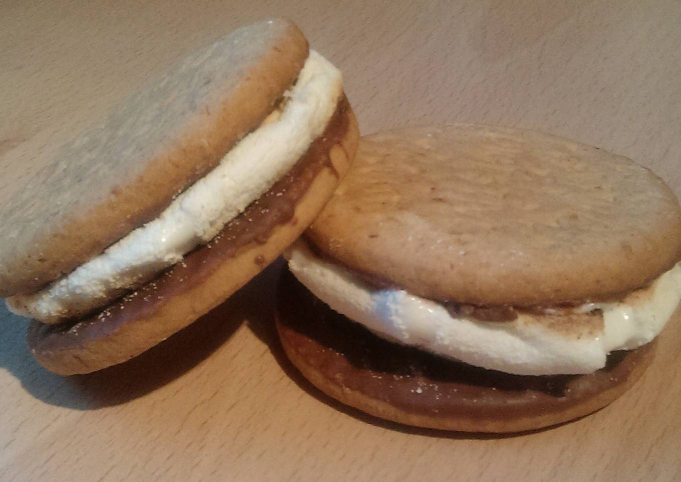 Vickys British S'mores - Cheats Version plus Free From Version