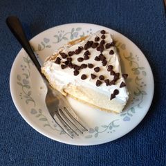 A picture of Peanut Butter Pie.
