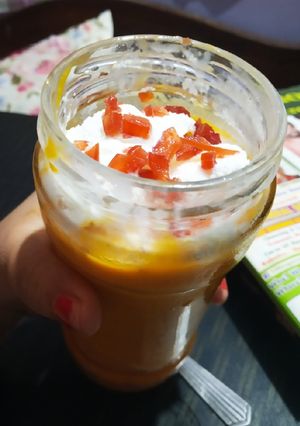A picture of Mango mastani.