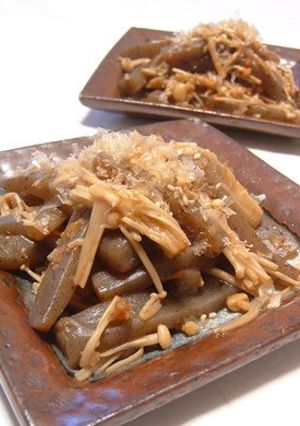A picture of Spicy Konnyaku & Enoki Mushrooms.