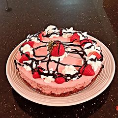 A picture of Strawberry Cream Torte.