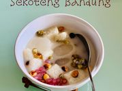 Gambar sekoteng susu kolang kaling