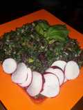 سلطه اوراق الفجل مع الشمندر