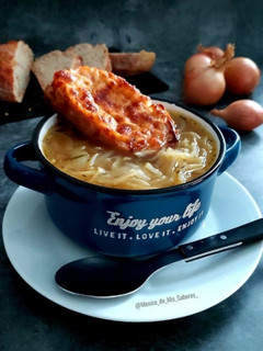 Una foto de Soupe a l`oignon - Sopa de cebolla 🇫🇷