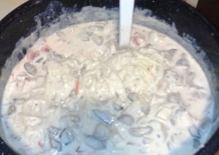 Step-by-Step Guide to Make Delicious chicken alfredo