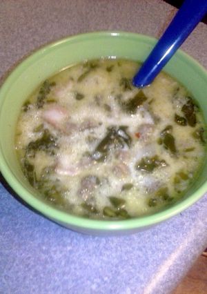 A picture of Zuppa Toscana Crockpot Soup.