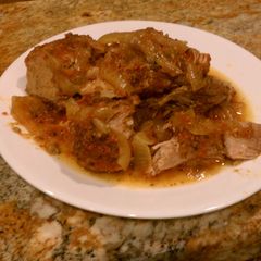 A picture of Slow cooker pulled pork.
