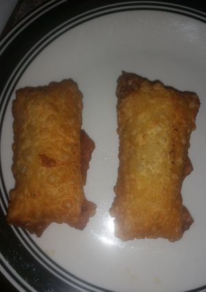 A picture of Brat/hot dog cheesy egg rolls.