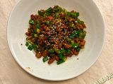 漢堡肉別只會直接煎！隱形青椒牛燥：用「半成品」變出讓小孩光盤的神級拌麵
