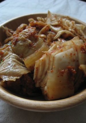 A picture of Expats: If You Have Chinese Cabbage, Let's Make Kimchi.