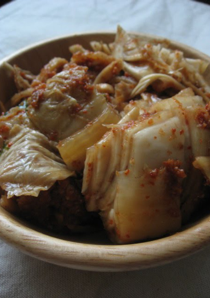 A picture of Expats: If You Have Chinese Cabbage, Let's Make Kimchi.