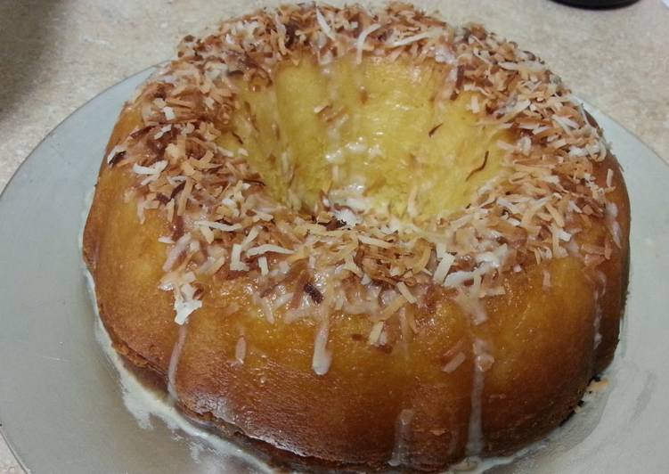 How to Make Perfect Island pineapple coconut rum cake