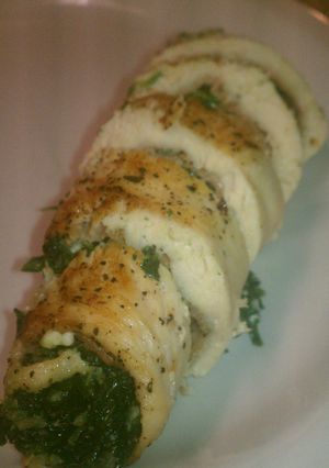 A picture of Prosciutto, Spinach and Feta Chicken Roulade.