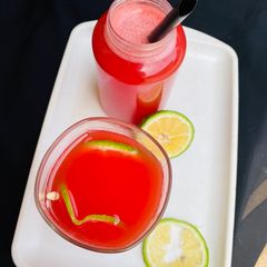 A picture of Watermelon juice.