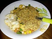 Gambar mie ramen jepang goreng