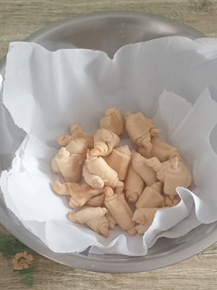 Una foto de Cuernitos Pan con Grasa