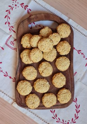 Una foto de Galletitas de avena, naranja, coco y mantequilla de maní 🥣
