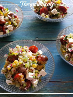 Una foto de Ensalada de pepino, rabanitos y pimientos con Thermomix