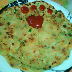 A picture of Gobhi paratha.