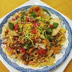 A picture of Chatpata Bhel.