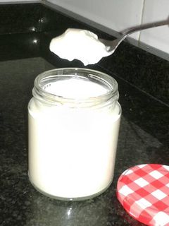 Una foto de Yogur en la multicooker 12 en 1 Moulinex