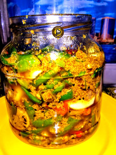 A picture of Green Chilli And Garlic Pickle.