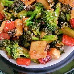 A picture of Broccoli Tofu Stir Fry.