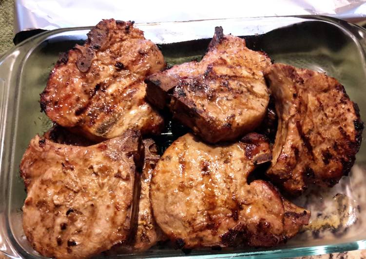 Steps to Make Perfect Marinated Pork Chops