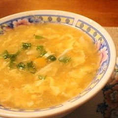 A picture of Chinese-style Corn and Egg Soup.
