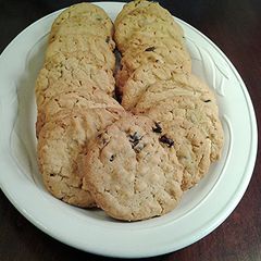 A picture of Cashew Butter Chip Cookies.