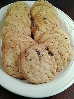 A picture of Cashew Butter Chip Cookies.