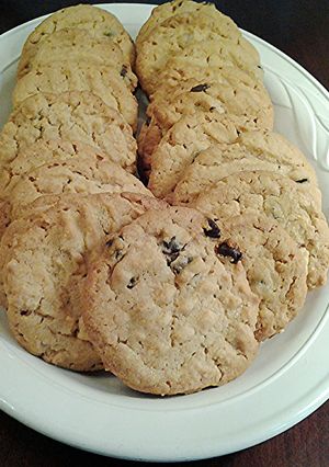A picture of Cashew Butter Chip Cookies.