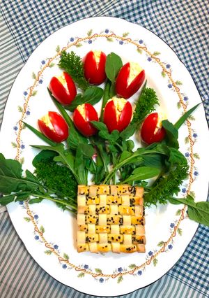 A picture of Tulips 🌷 lovely salad.