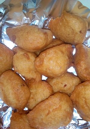 A picture of Kosai(beans cake).