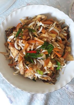 Foto resep Dadar Telur Cah Toge + Wortel 😋