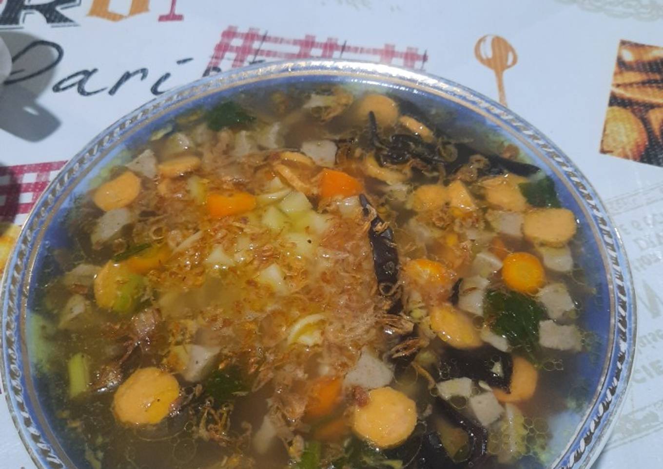 Sup Makaroni Sosis Bakso Lezatos