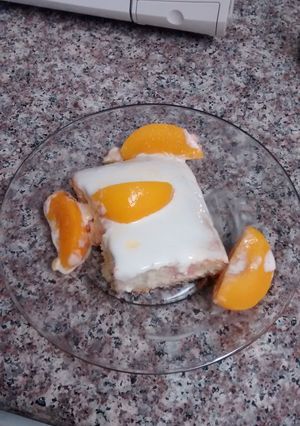 A picture of Beckie's Peach Jello Cake.