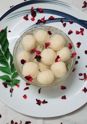রসগোল্লা(Rasgulla recipe in Bengali) রেসিপির প্রধান ছবি