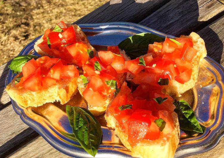 Bruschetta de tomates ๐
๐