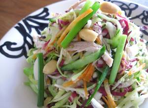 https://img-global.cpcdn.com/recipes/6523827289849856/300x220cq70/vietnamese-style-chicken-salad-with-heaps-of-vegetables-recipe-main-photo.jpg